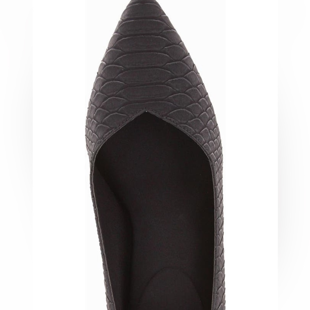 Mia Byanka Pointed Toe Heels